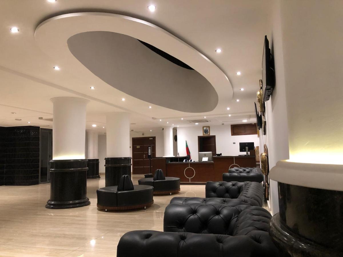 Hotel Franco Yaounde Bagian luar foto
