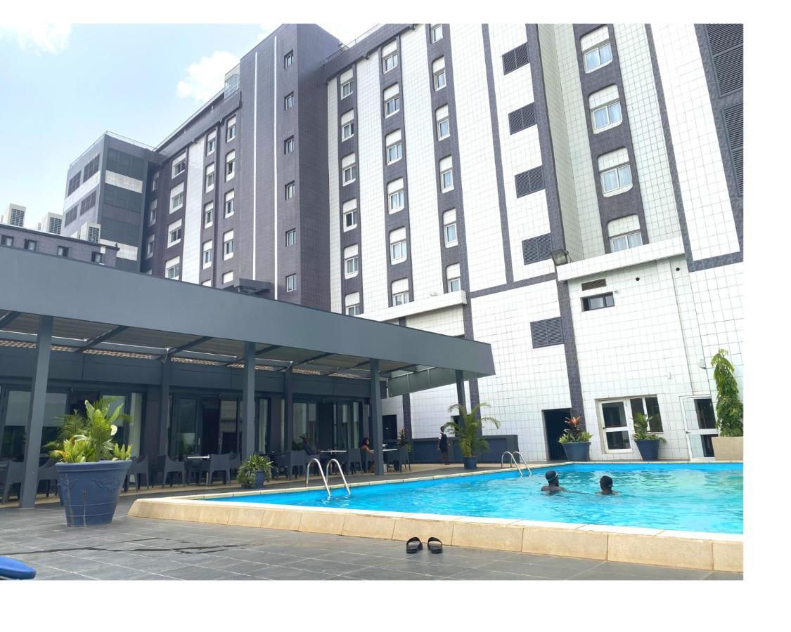 Hotel Franco Yaounde Bagian luar foto