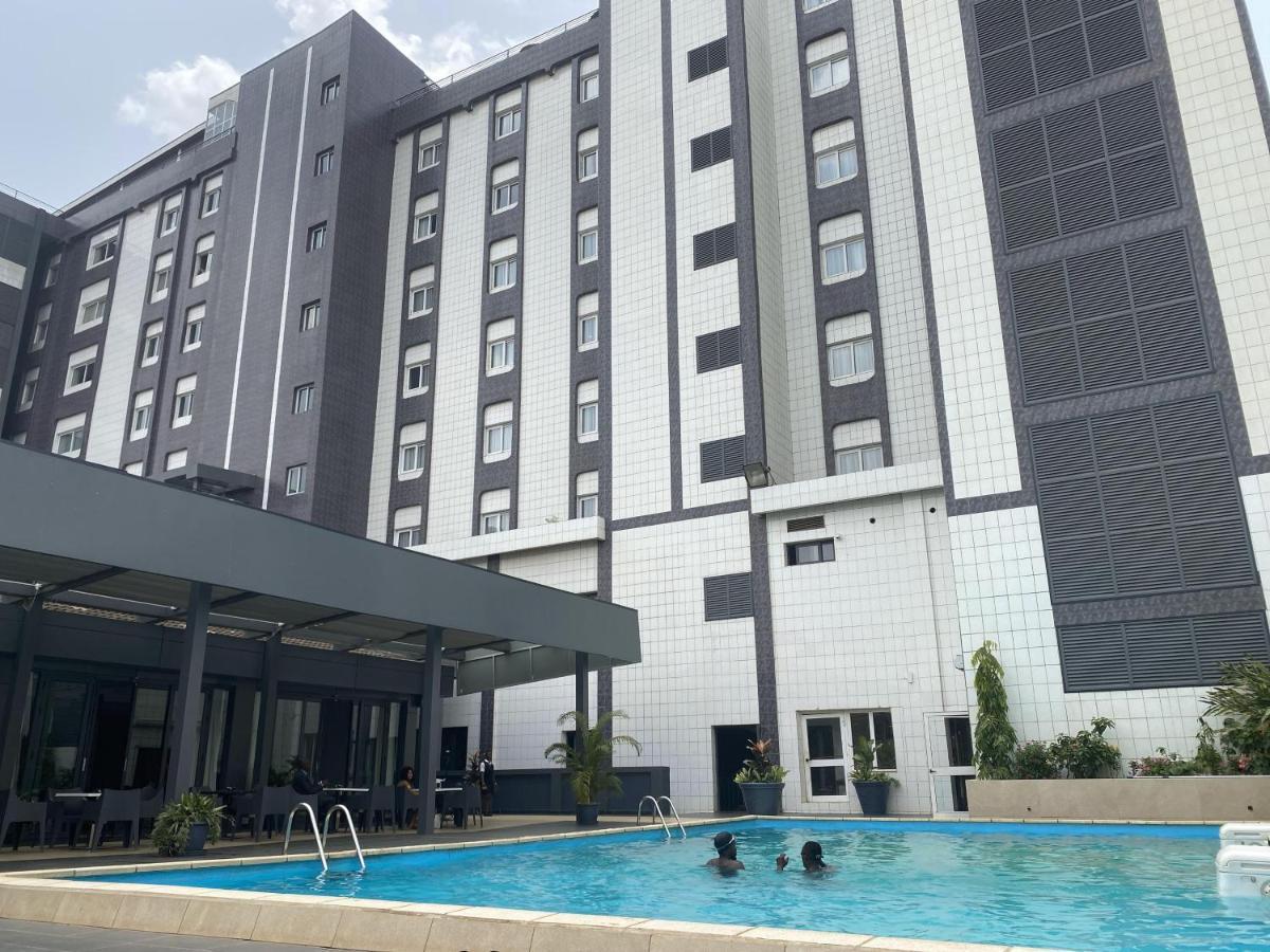 Hotel Franco Yaounde Bagian luar foto