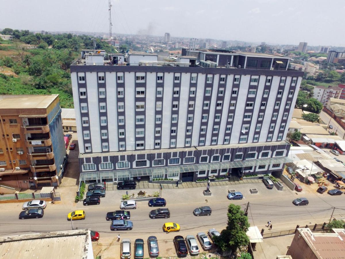 Hotel Franco Yaounde Bagian luar foto