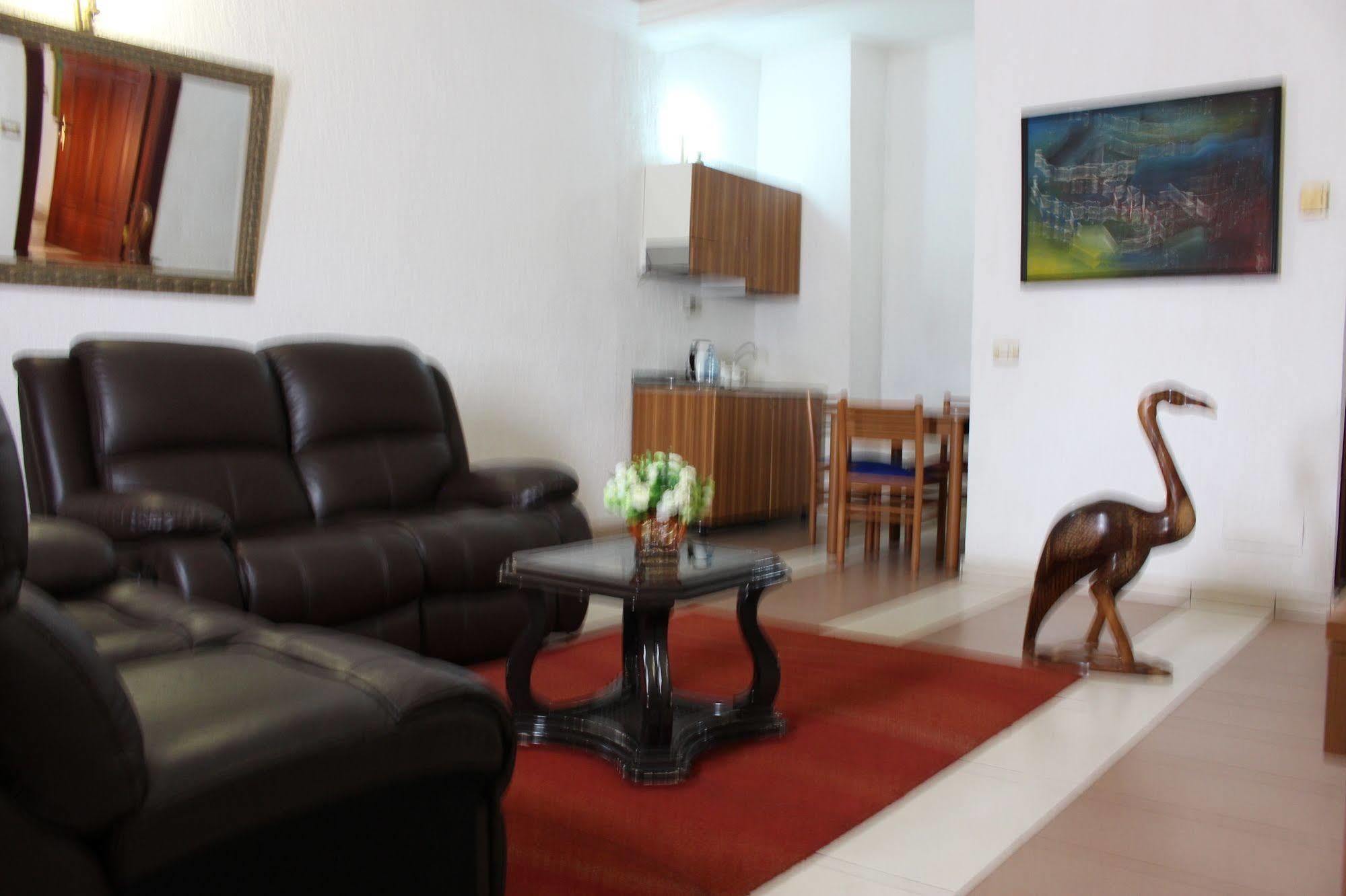Hotel Franco Yaounde Bagian luar foto